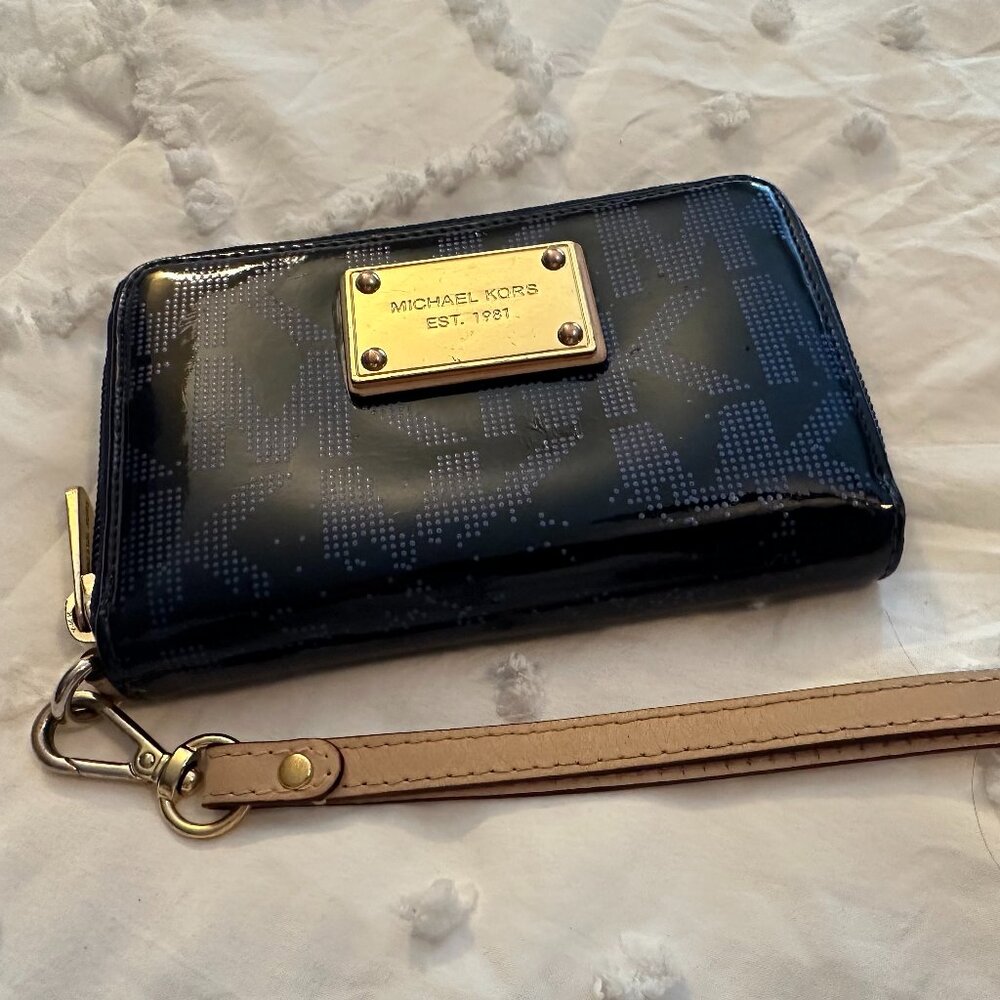 Michael Kors Blue Metallic Logo Wristlet Wallet Zip Around Clutch